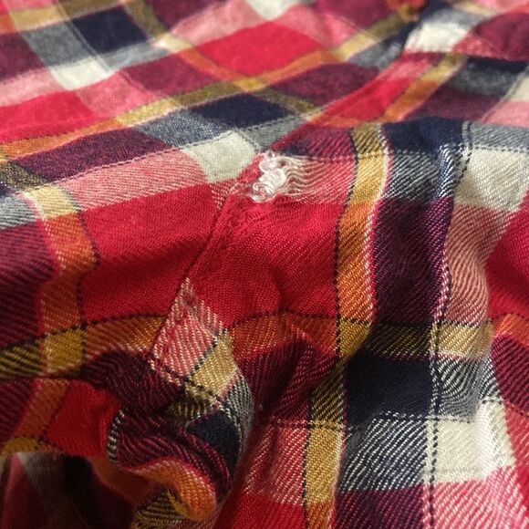 So Cowboy Plaid Front Button Women’s Top. - Picture 9 of 10